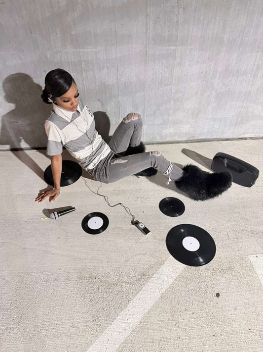 WOMEN'S "symbol" Embroidered Polo T-Shirt