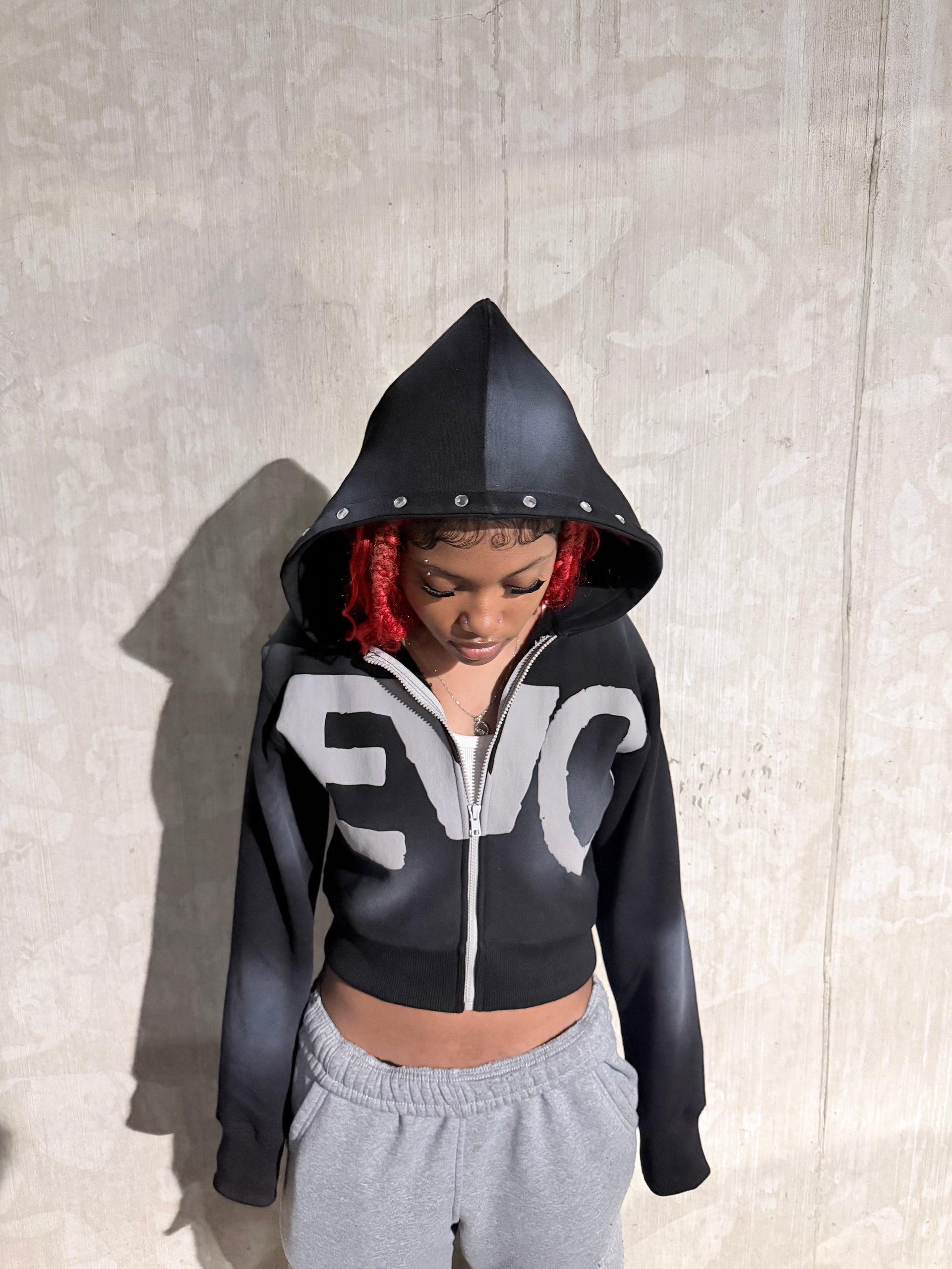 "evo" cropped zip up (preorder)