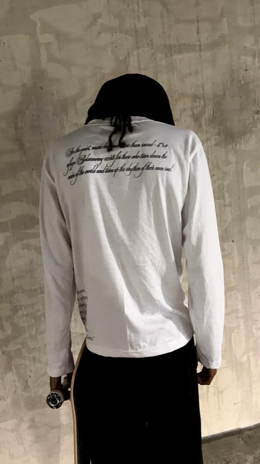 "CMNM" Longsleeve T-Shirt